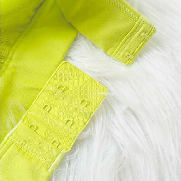 Gymshark Neon Sports Bra - Picture 4 of 5